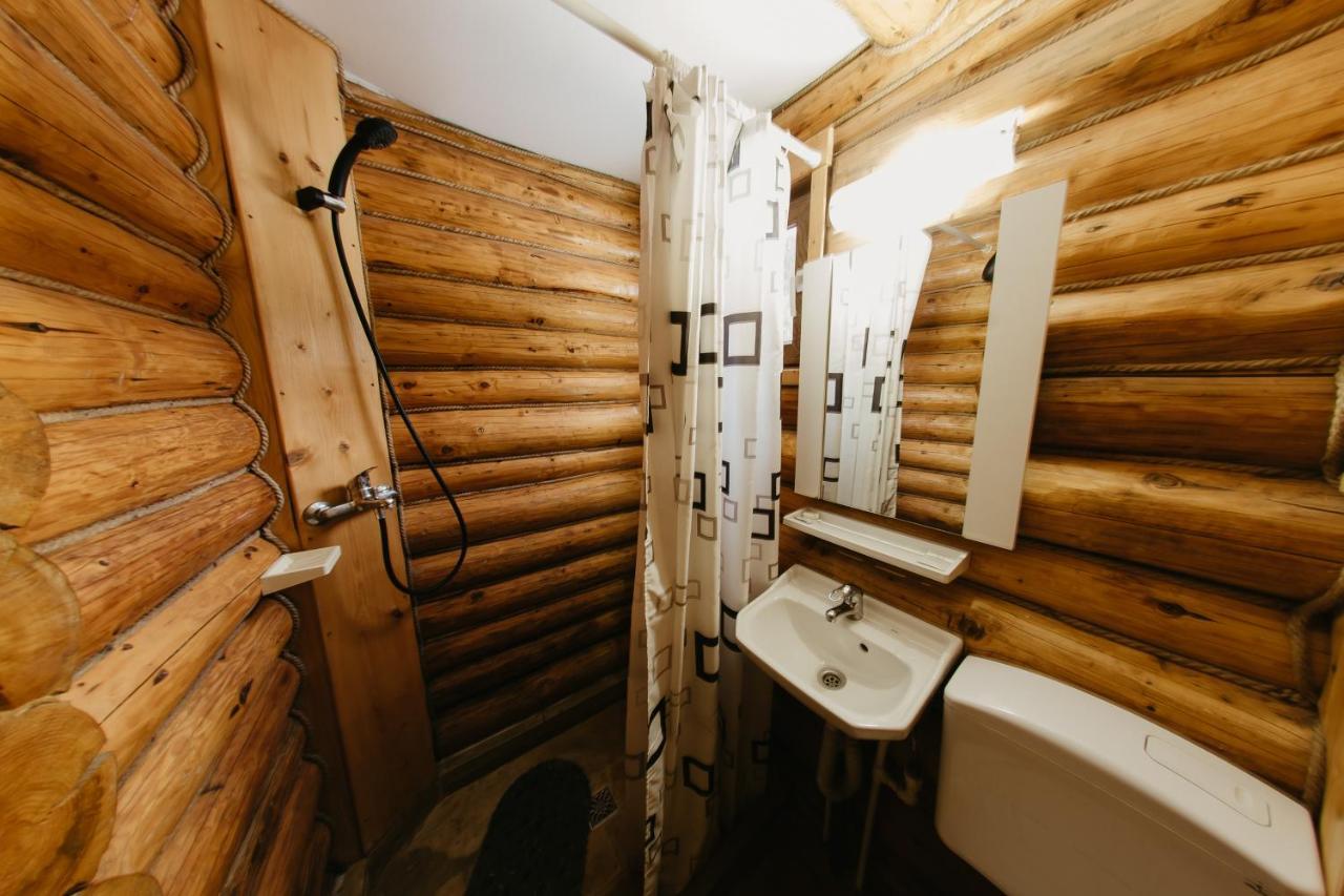 Pensiunea La Sishe Valea Putnei Extérieur photo