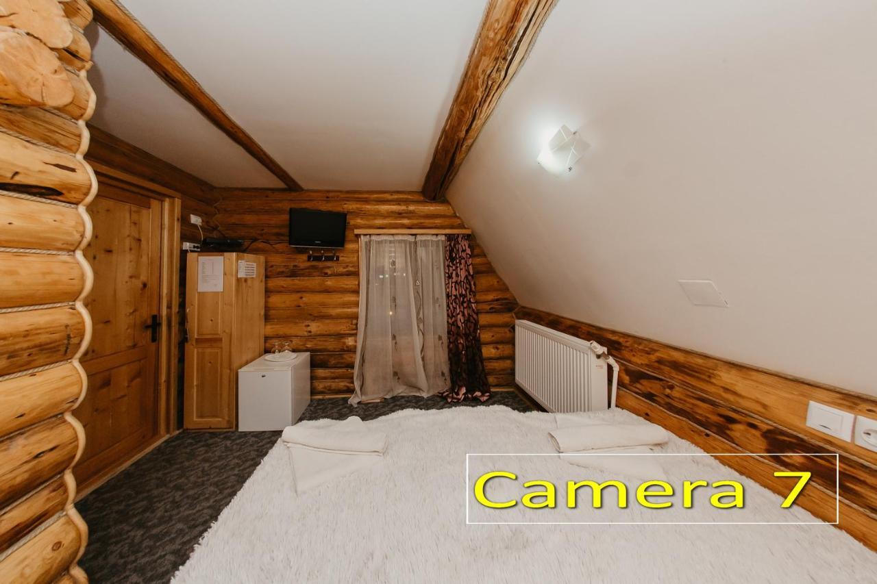Pensiunea La Sishe Valea Putnei Extérieur photo